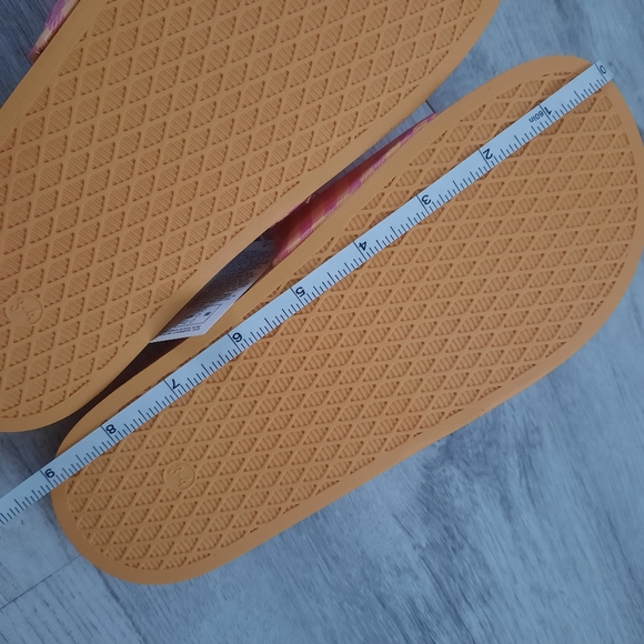 Gingham Girls Slides - Picture 5 of 5